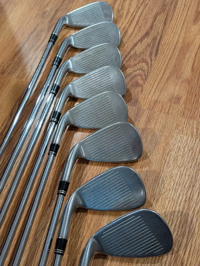 Taylormade r7 irons complete set. $250 or best offer in Golf in City of Halifax - Image 3