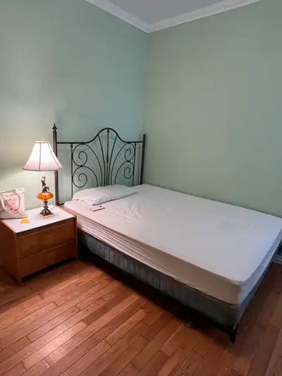 Room for rent: all inclusive, 680/mois, 3 mins to Metro Vendome