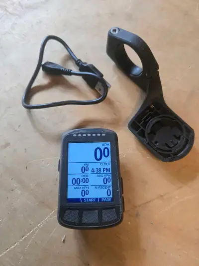 Wahoo ELEMNT BOLT v1 Bike Computer, View more