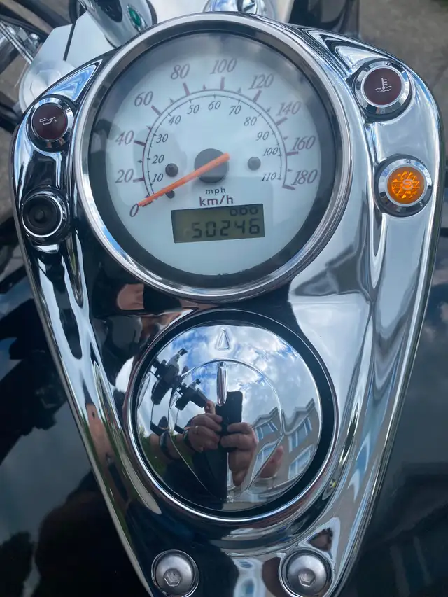 Honda Shadow VT750 Ace Deluxe $2500 (Nego) in Street, Cruisers & Choppers in Laval / North Shore - Image 5