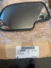 Driver side mirror GM trucks, Cadillac Escalade,Tahoe, Suburban