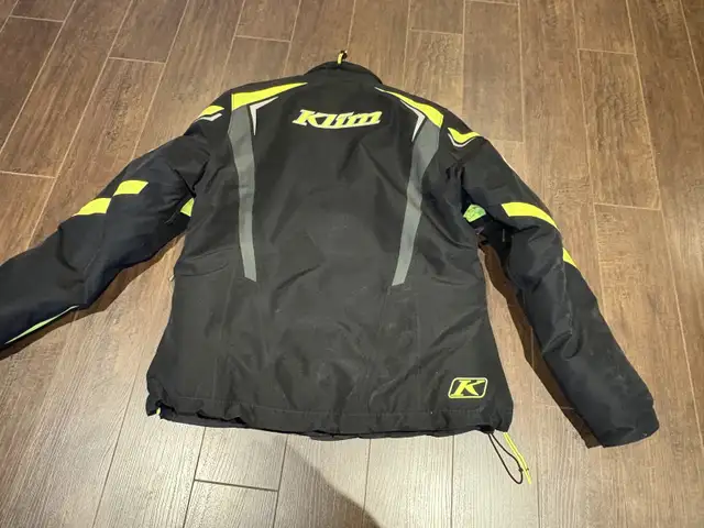 Klim Snowmobile Jacket - Women’s Medium in Other in Dartmouth - Image 3