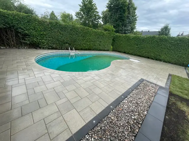 INTERLOCK AND LANDSCAPING587826603124992004
