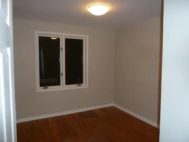 4 Bedroom+ 1 Office House Facing Exhibition Park!! in Long Term Rentals in Guelph - Image 7