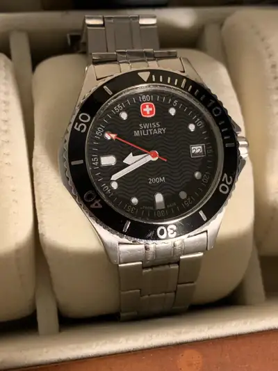 Swiss military dive watch Quartz Screw down crown Grey Wave dial Case and glass have signs of wear B...