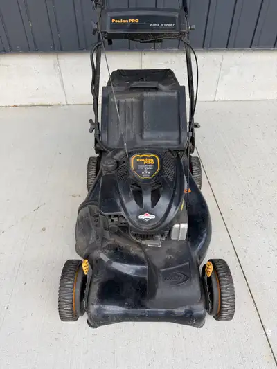 Poulan Pro Lawnmower with Auto Walk, View more