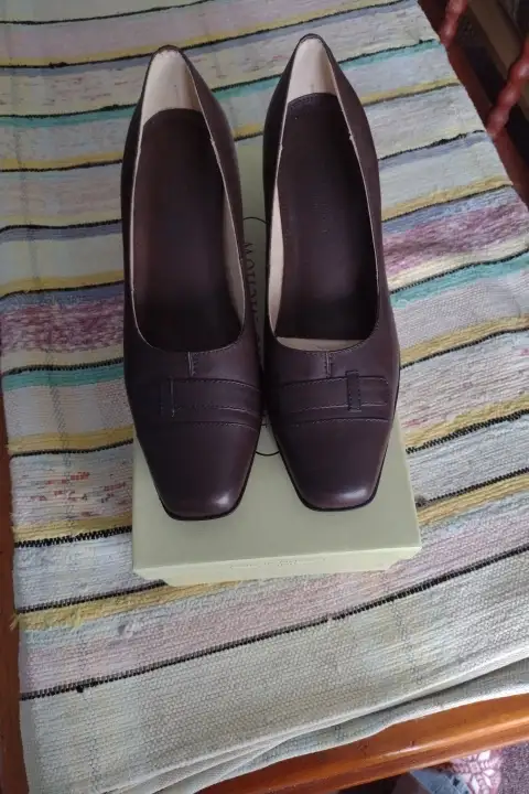 Souliers chics bruns 7 in Women's - Shoes in Granby - Image 3