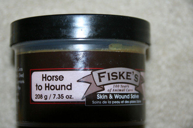 FISKE'S SKIN &amp; WOUND SALVE for HORSE TO HOUND 6oz container in Equestrian & Livestock Accessories in Winnipeg - Image 2