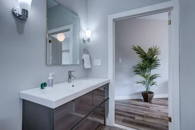 Furnished Rental in Lunenburg Available Weekly or Monthly in Short Term Rentals in Bridgewater - Image 6