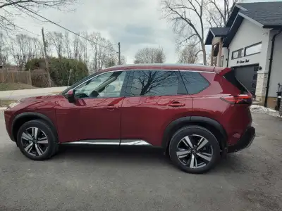 2023 Nissan Rogue Platinum. In service from February 2024. End of lease February 2026. Lease end pro...
