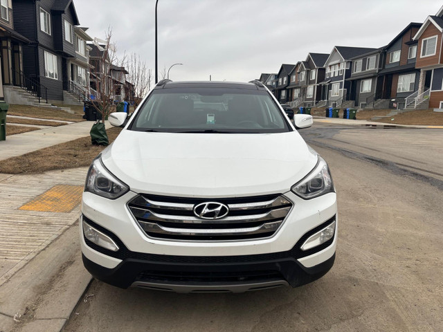 2015 Hundayi Santa fe  in Cars & Trucks in Calgary
