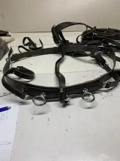 pony harness for 50 to 56 inch ponies. Very good condition. 3/4 inch granite lines 138 inches long....
