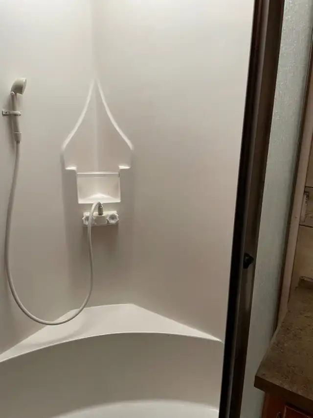 TIFFIN ALLEGRO OPEN ROAD 35 qba 2009 in RVs & Motorhomes in West Island - Image 9