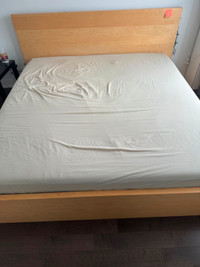 Negotiable King Size (IKEA) - Mattress MYRBACK + Bed Frame MALM