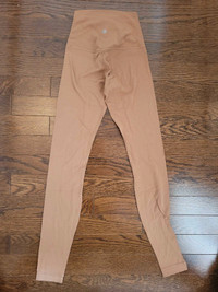 Brand new lululemon pants women size 0