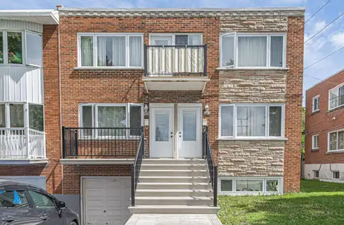 Grand 5½ à louer dans secteur recherché au 2-ème étage d'un triplex dans Hochelaga-Maisonneuve. Adre...