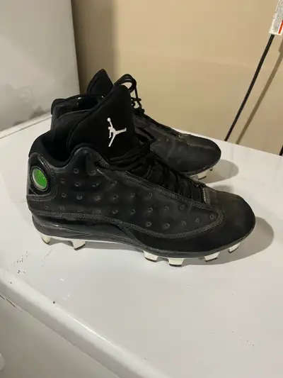 Like new used twice before injury. Mens size 9.5 Jordan baseball cleats.