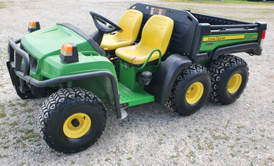 6x4 gas gator. Gas. 600hrs. Grandmother driven. Very good condition. CASH ONLY.
