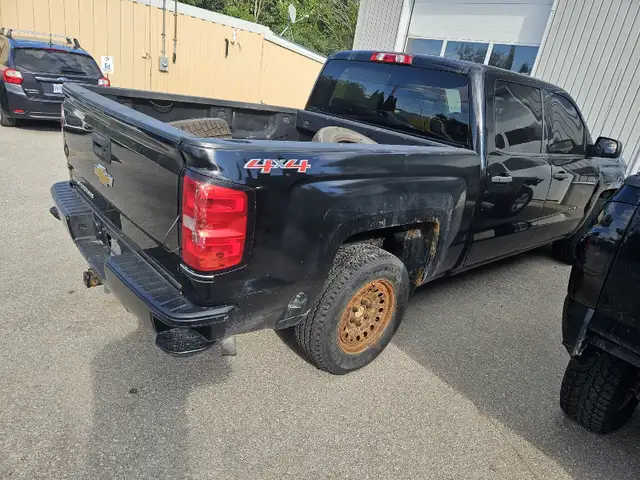 2014 Chevrolet Silverado PART OUT in Auto Body Parts in Barrie - Image 4