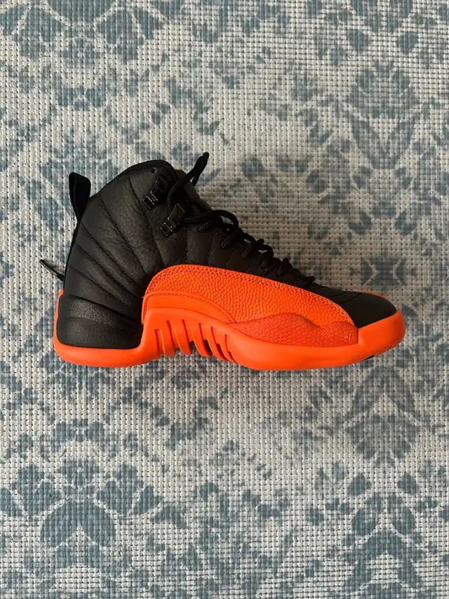 Jordan Retro 1264141835824130121