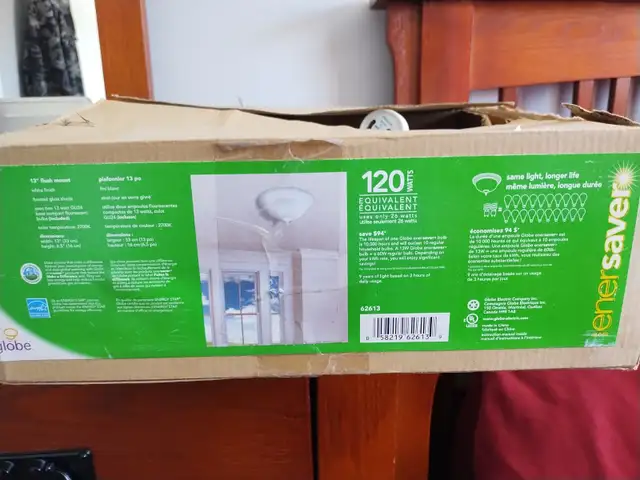 Flush mount light in Indoor Lighting & Fans in Sault Ste. Marie - Image 4