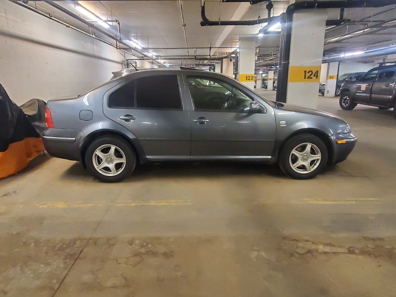 O.B.O 2004 VW Jetta TDI MANUAL Transmission Cars & Trucks Edmonton