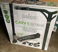 MADD GEAR Carve Extreme Pro Stunt Scooter