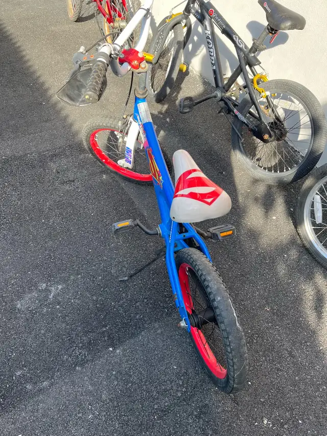 vélos pour enfants 4 à 11ans prix variés. in Kids in Laval / North Shore - Image 6