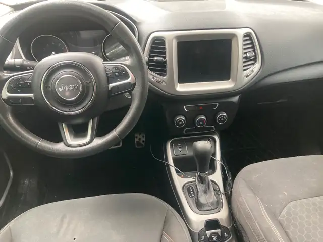 Jeep Compass 2018519422977266821125