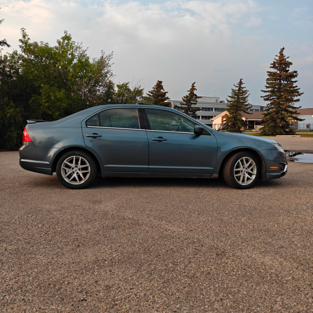 2011 Ford Fusion in Cars & Trucks in Grande Prairie - Image 3
