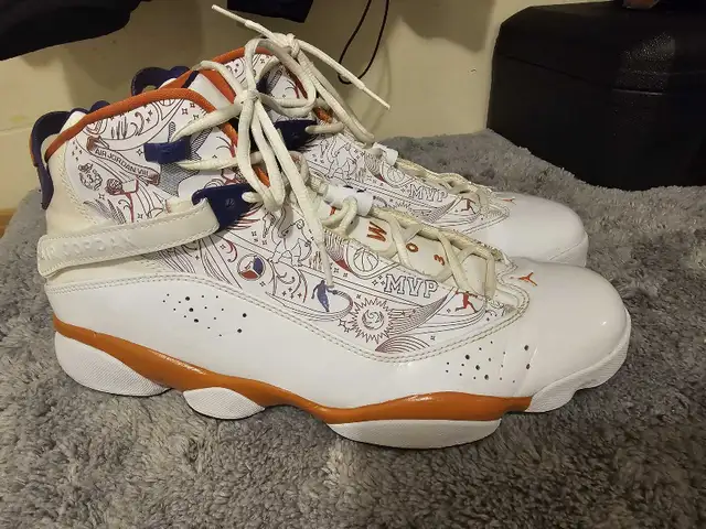 Air Jordan 6 Rings Phoenix Suns MVP 2008 Sneakers in Men's Shoes in Markham / York Region - Image 2