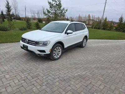 $19500 OBO 2018 Volkswagen Tiguan 2 sets of tires, summer tires are basically new, winter tires are...