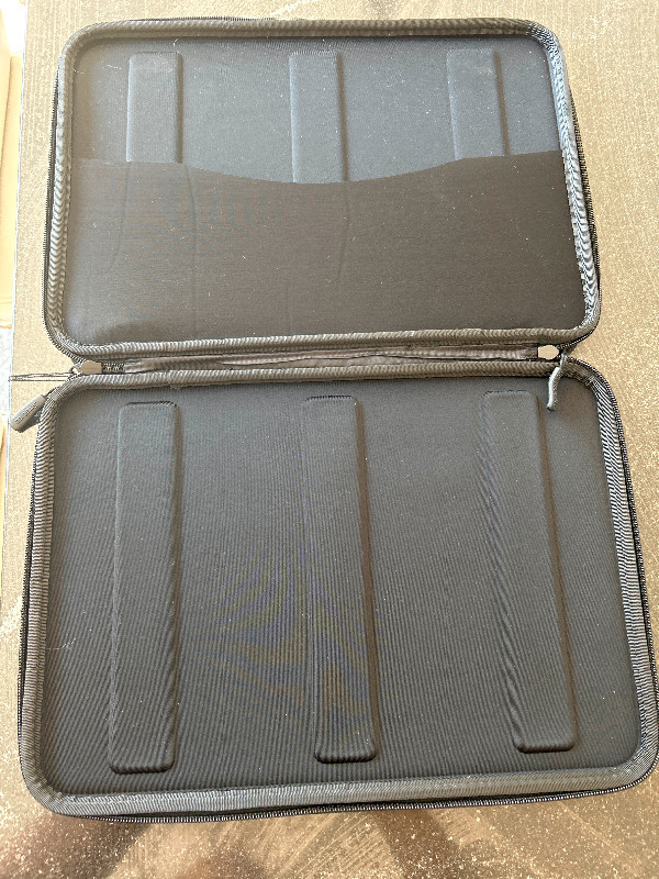Housse rigide ordi portable SMATREE hard shell laptop shell dans Accessoires pour portables  à Longueuil/Rive Sud - Image 2