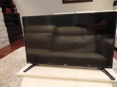RCA 32" Flat Screen LED  TV Lost Remote  U Can still use buttons, View more