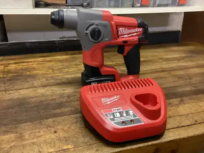 MILWAUKEE M12 FUEL BR. 2-MODE 5/8” SDS PLUS ROTARY HAMMER KIT, View more