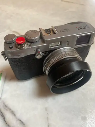 Fujifilm X100S - Read Description, View more