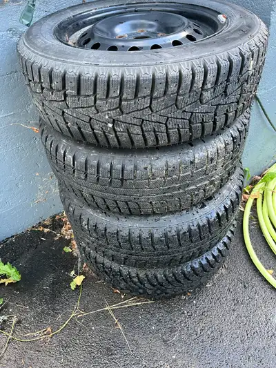 Winter tires and rims 195/60R15 Came off a 2009 Hyundai Elantra Nexem x 1 (new rim) Antares x 3 (old...