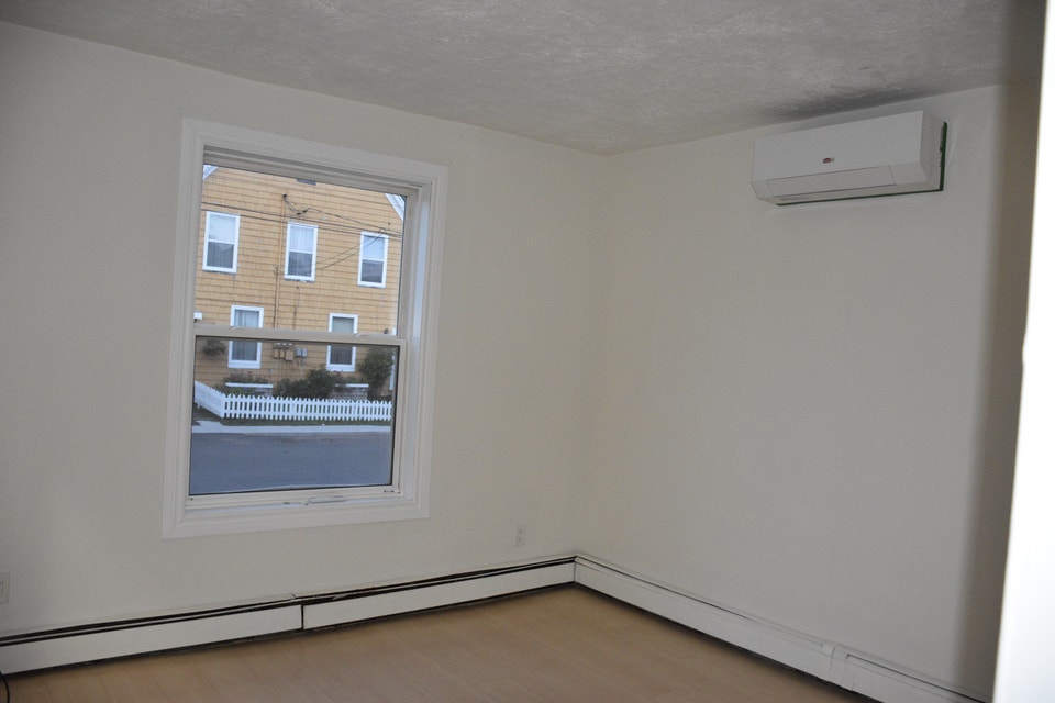 half a duplex for rent 5