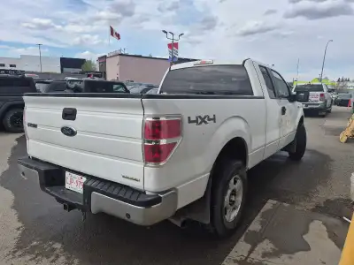 2011 f150 5.0v8 4x4 Doesn't need anything Everything works good New brakes,inner tie rod ends,alignm...