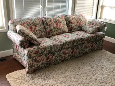 Beautiful Flowered Coach, View more