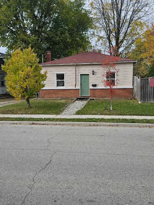 3 BED HOUSE.  NEW PRICE FOR QUICKLY RENT