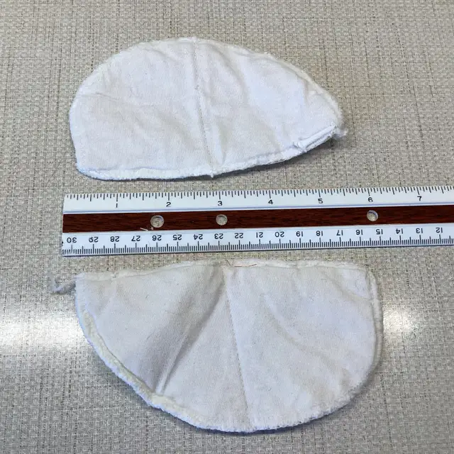 Assorted White 90s Dress Shoulder Pads in Hobbies & Crafts in Winnipeg - Image 6