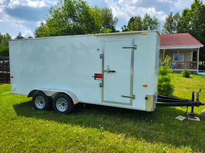 2020 7000lbs frein électrique prix sur demande situe beauce conctacter andre 418 222 8590
