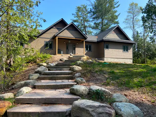 RENTAL COTTAGE AVAILABLE IN DORSET ON KAWAGAMA LAKE in Ontario in Canada - Image 21