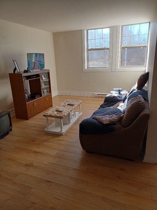 Nice apartment for rent Long Term Rentals Bathurst Kijiji