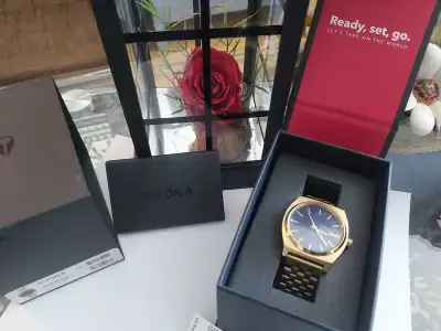 Nixon Gold watch(Beautiful model), View more