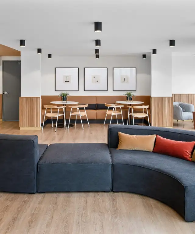 Liberty Village –  1 month rent free -  Lease Takeover in Long Term Rentals in City of Toronto - Image 3