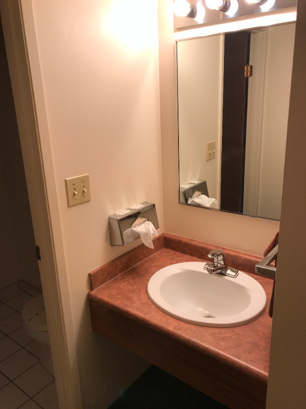 Short Term Rooms $1100 to  $1300( Monthly ) Devon AB in Short Term Rentals in St. Albert - Image 3