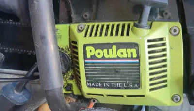 Vintage poulan green chainsaw. Power tool. I deliver!, View more