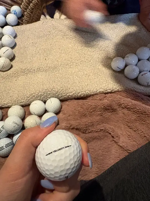Titleist Velocity golf balls in Golf in Ottawa - Image 5